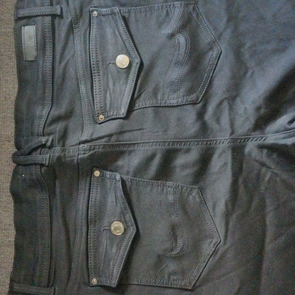 Jeans - Picture 5 of 6